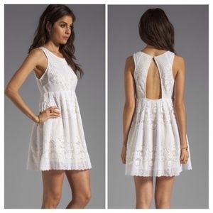 Free People Rocco White Crochet Lace Dress with Pale Yellow Underlay size 2